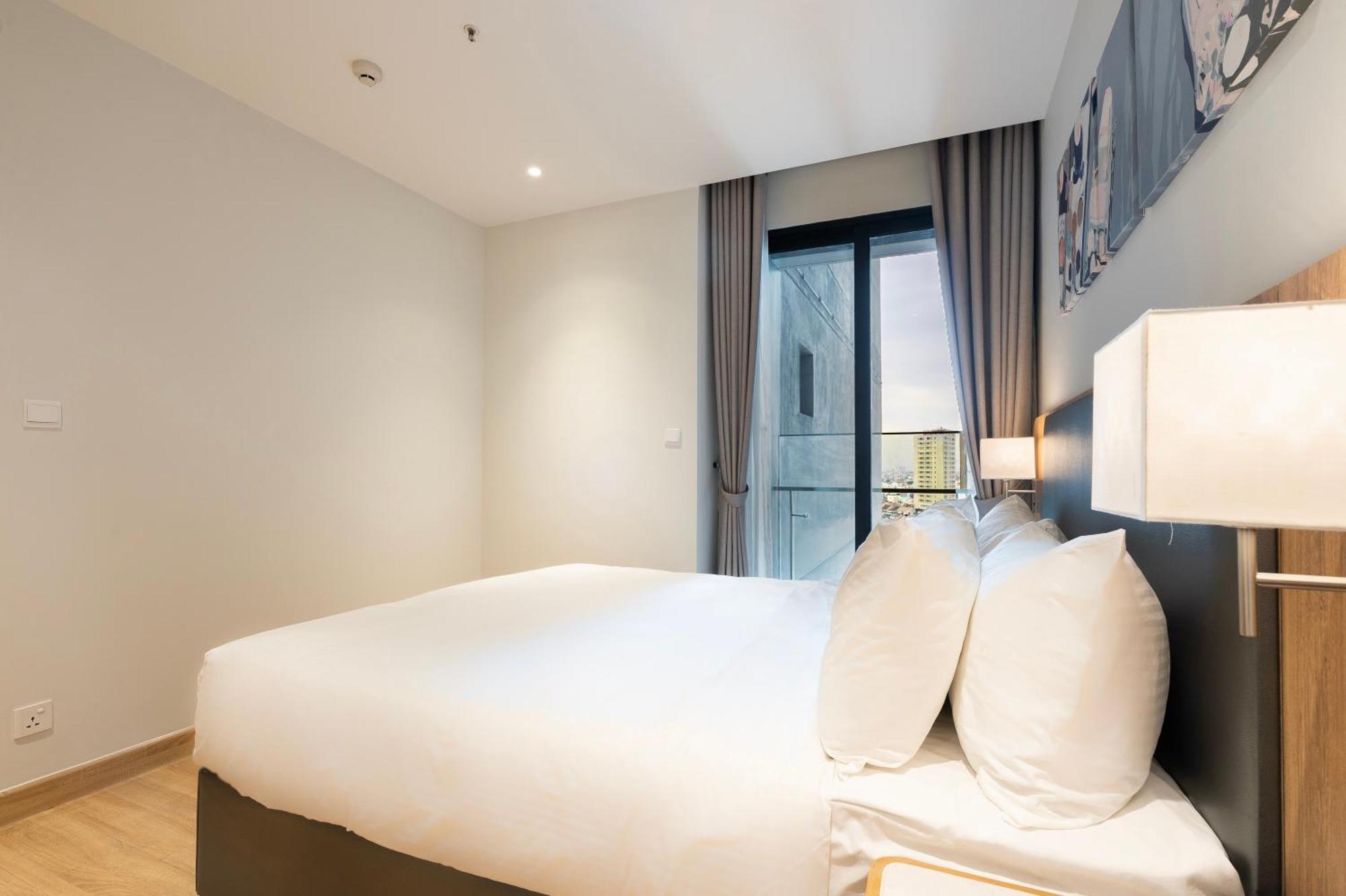 Zenity 3br Condo: Luxury And Comfort In Quan 1 Căn hộ TP. Hồ Chí Minh
