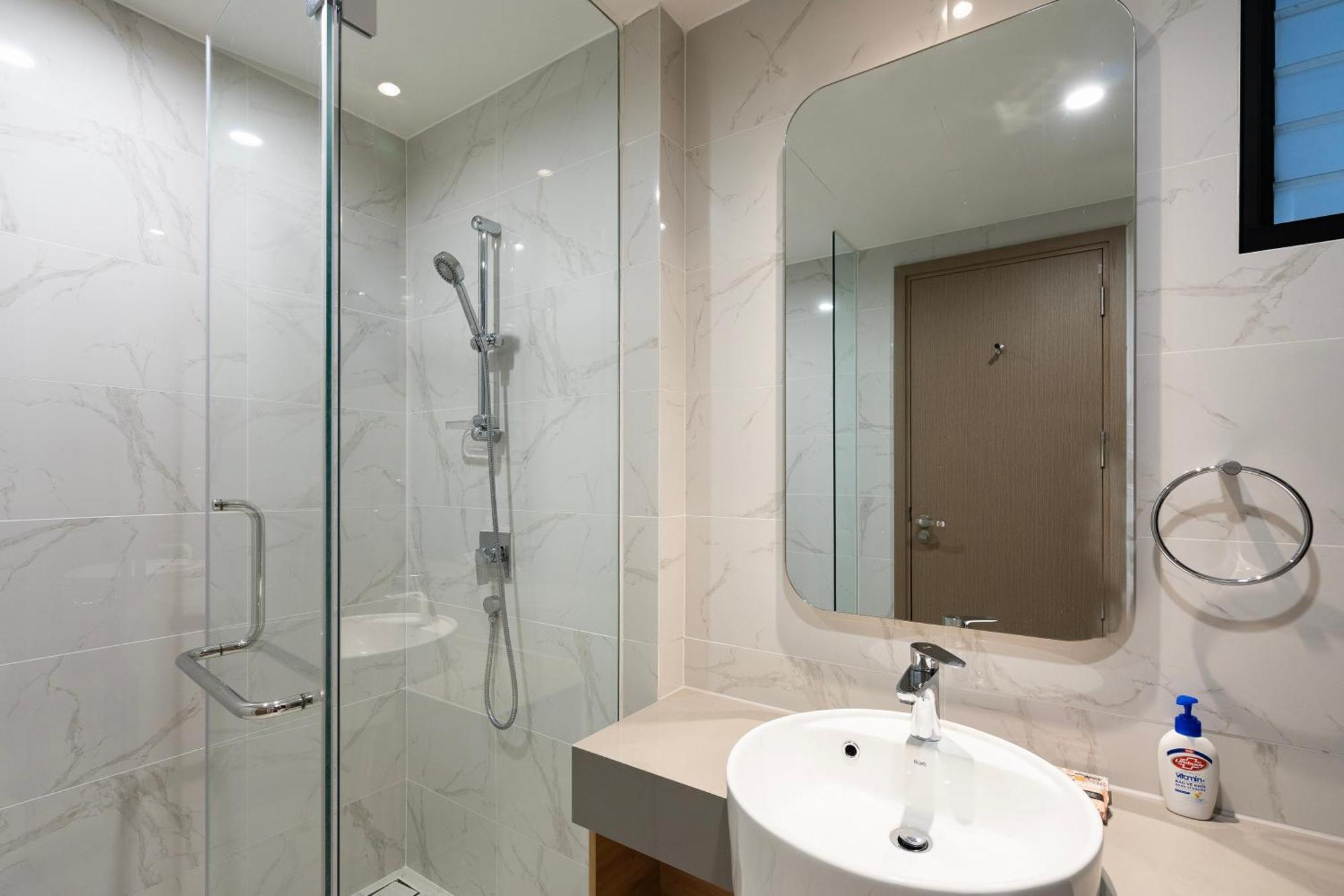 Zenity 3br Condo: Luxury And Comfort In Quan 1 Căn hộ *
