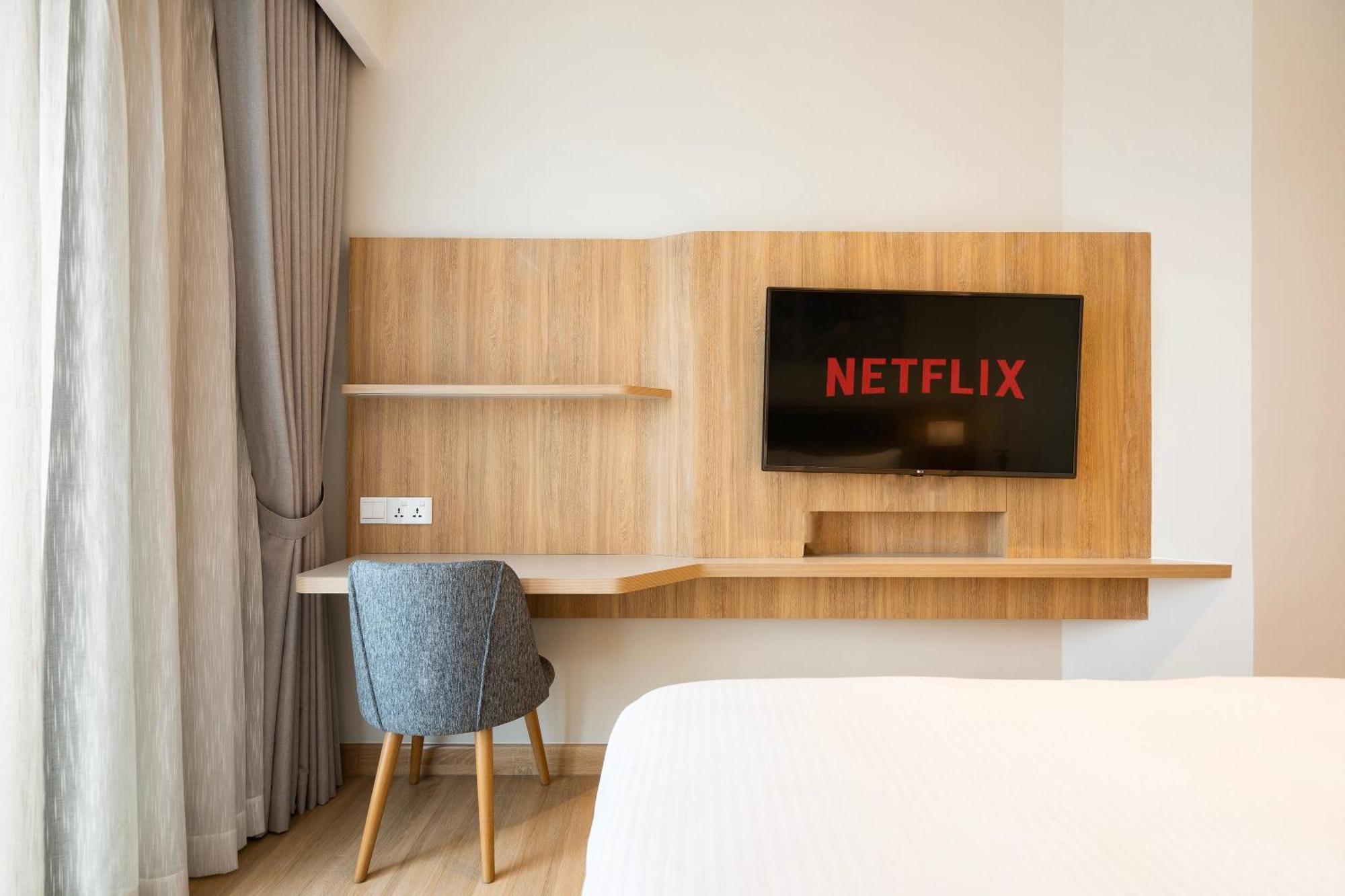 Căn hộ Zenity 3br Condo: Luxury And Comfort In Quan 1 *